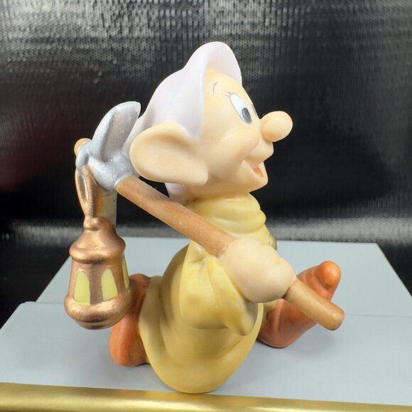 DISNEY Dopey with Pick and Lamp From Snow White Porcelain Figurine Sri Lanka VTG - Picture 6 of 11